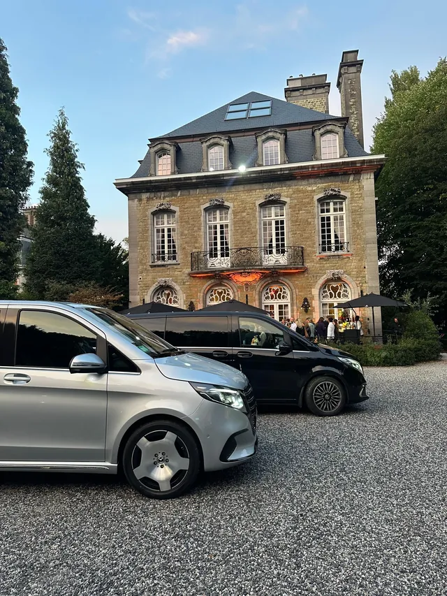 FirstClass Limousine Brussels - fleet and chauffeur services